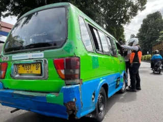 Siap-siap Untuk Para Pengusaha Angkot di Kota Bogor Karena Bakal Dibatasi, Ada Apa?
