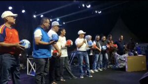 Jajaran Forum Koordinasi Pimpinan Daerah (Forkopimda) Kota Depok hadir dan berbaur bersama ribuan masyarakat dalam acara Nonton Bareng Final Piala Dunia 2026 yang digelar